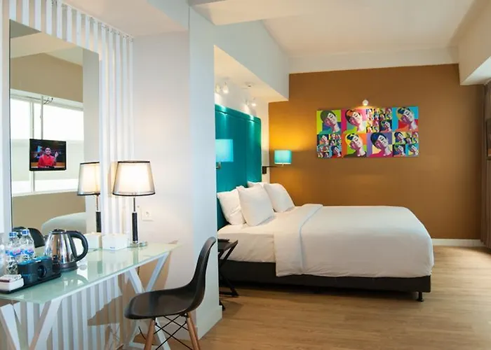 Idoop Hotel By Prasanthi